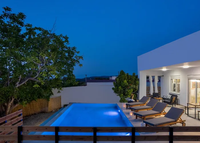 Aelia Luxury Σάλακος