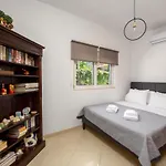 Aelia Luxury