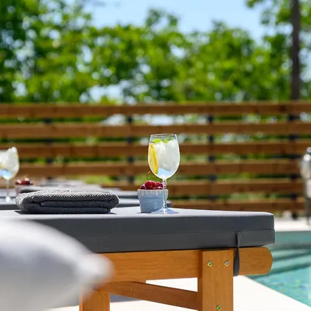 Aelia Luxury