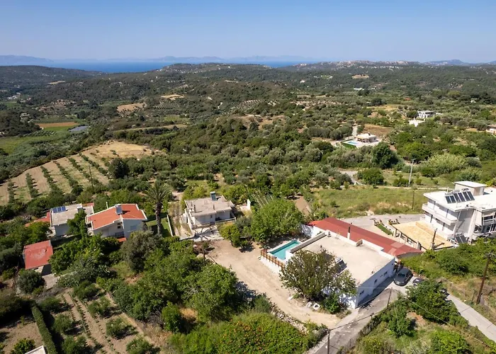 Villa Aelia Luxury Sálakos